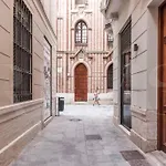 Contemporary Loft In The Historic City Center By Rems