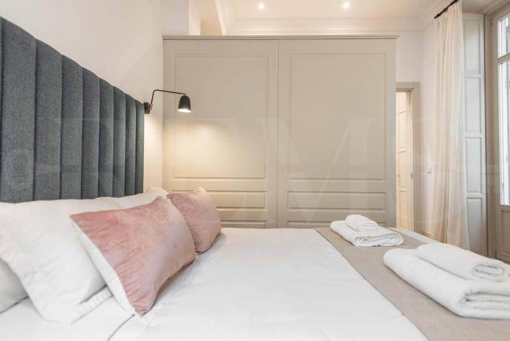 Contemporary Loft In The Historic Center By Rems * Malaga